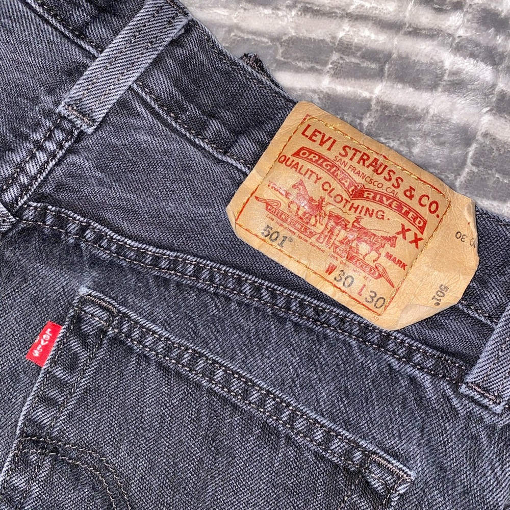 levi’s - Picture 3 of 4